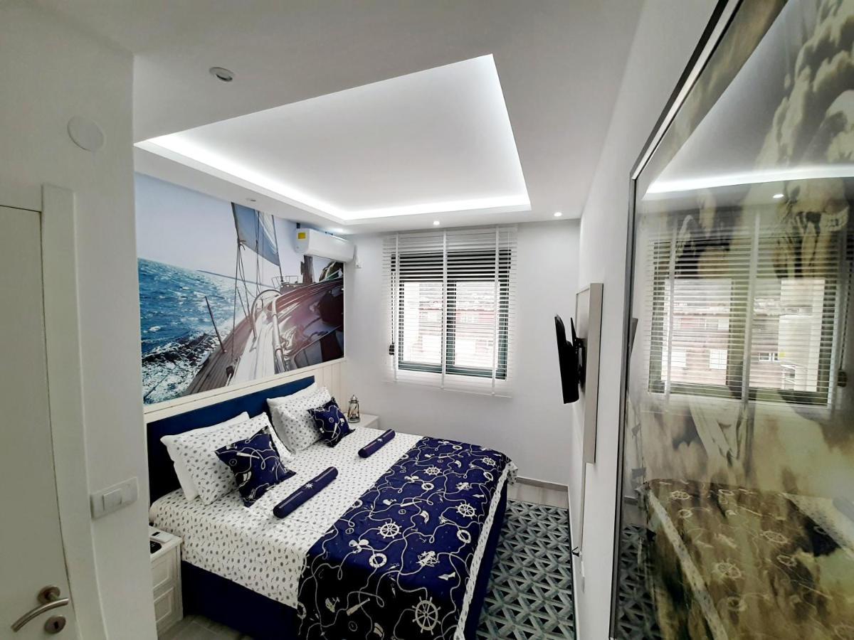 Maritimo Di Cattaro****Lux Apartment With Garage Exterior photo